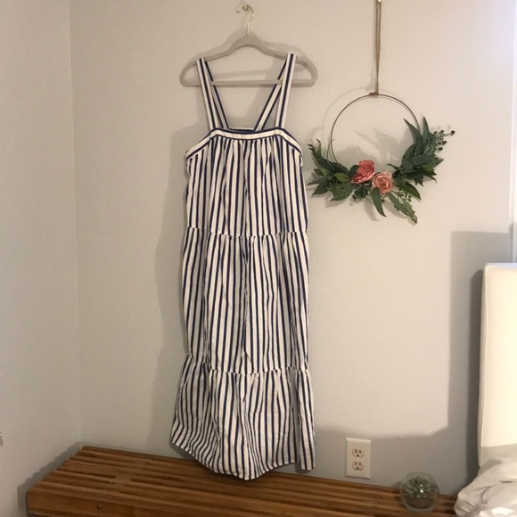 Universal Thread Dresses & Skirts - NWT Cute beach dress